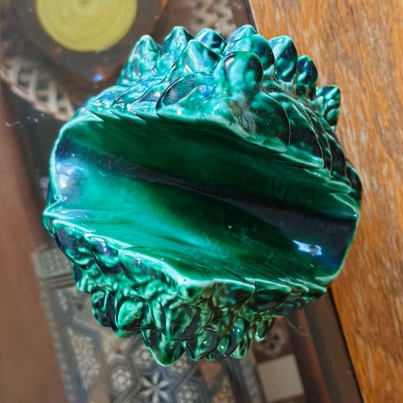 Vintage Ceramic Christmas Tree Napkin Holder - Picture 7 of 12